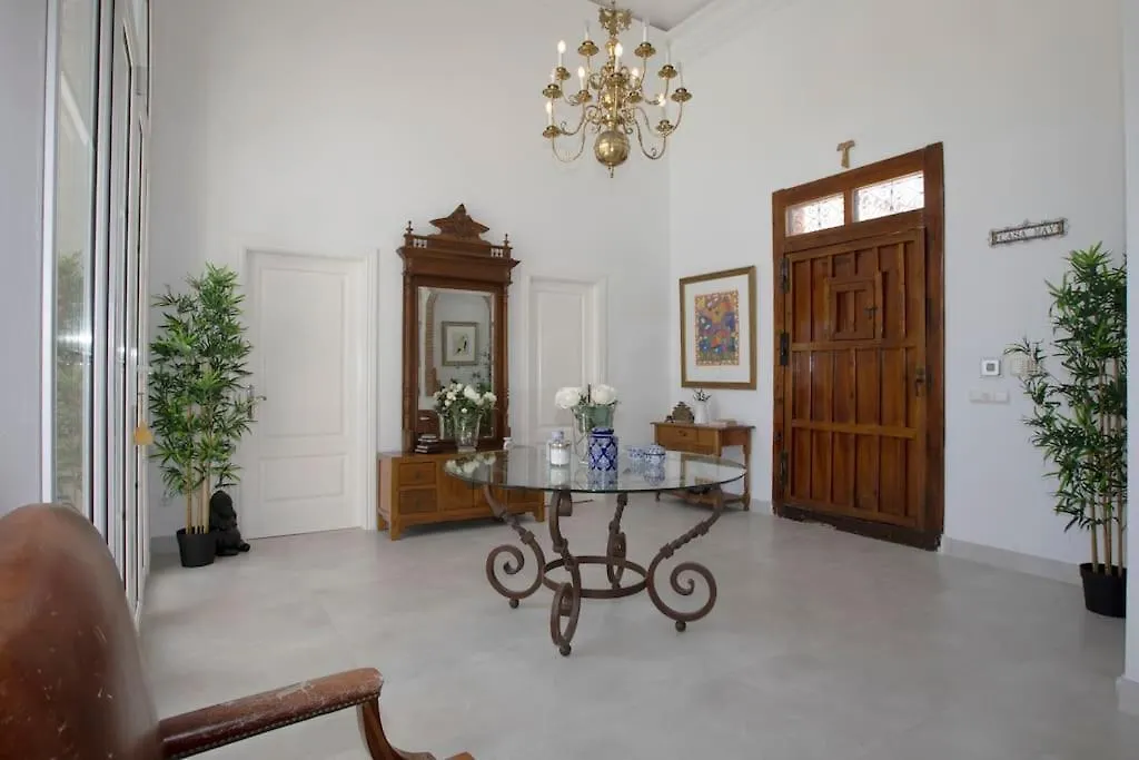 R35 Spacious Private Villa&Pool Marbella Spain